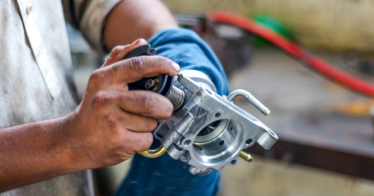 What Does a Throttle Body Do?