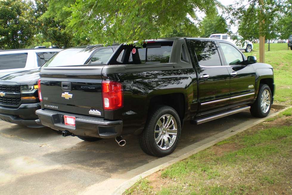 Understanding Truck Cab Sizes and Truck Bed Sizes